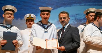 Özel bireyler bir günlüğüne asker oldu