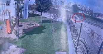 İzmit’te korkutan kaza: Kamyonet dereye uçtu