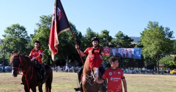Asırlardır süregelen ata sporu nefesleri kesti