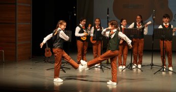 Kocaeli büyükşehir konservatuvar öğrencileri hünerlerini sergiledi 