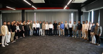 Özlü’den esnafla istişare toplantısı