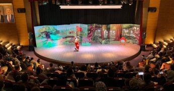 Darıca’da çocuklar tiyatro ile buluştu