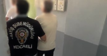 Kocaeli'de 8 yıllık aranan firari İzmir'de yakalandı