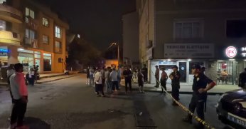 Sokakta Çıkan Kavgada Yoldan Geçen Vatandaş da Yaralandı!