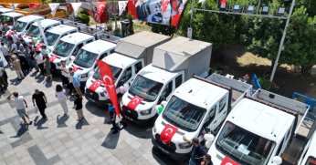 İzmit Belediyesi Araç Filosunu 400’e Çıkardı