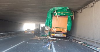TIR'ları Dar Sokaklara Sokan Navigasyon Tehlikesi 