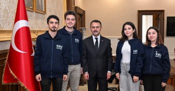 Kocaeli Üniversitesi Rover Takımı’ndan Vali Aktaş’a ziyaret