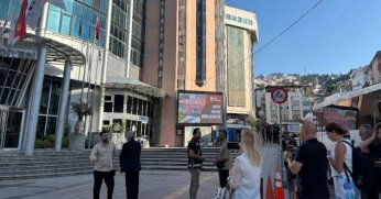 Bu akşam İzmit Belediyesi önünde buluşuyoruz!