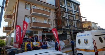 İskeleden düşerek hayatını kaybeden işçi toprağa verildi