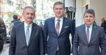 Üç vekilden ortak tepki