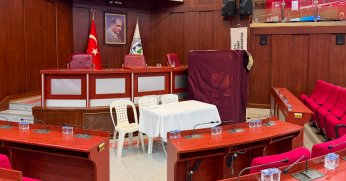 Başkan vekili seçimi öncesi İzmit Meclisi hazır