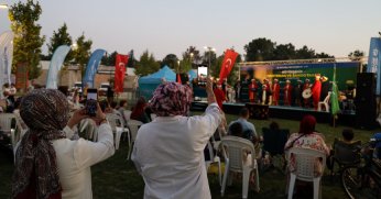 Derince’de tarih ve nostalji ezgilerle hayat buldu 