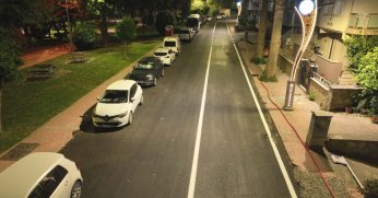 Karamürsel Plaj Yolu Caddesi'ne özel asfalt dokunuşu