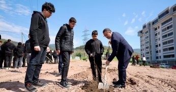 Derince'de fidanlar toprakla buluştu 