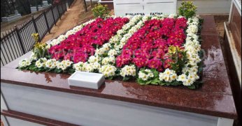 Kocaeli’de mezar bakımında çiçeklendirme ve peyzaj çalışmaları 