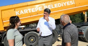 Kartepe'de asfalt çalışmaları hız kesmeden sürüyor