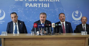 Destici: Bizim kardeşliğimizi de birliğimizi de bozamayacaklar