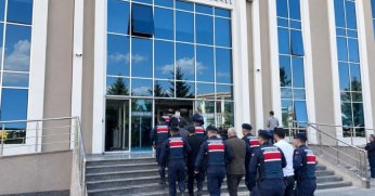 Bilişim dolandırıcılığına 2 ilde operasyon: 7 tutuklama