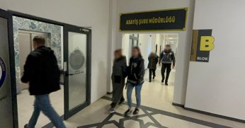 Çarşaflı hırsızlar bakın nasıl yakalandı!