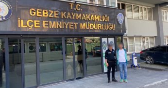 Zehir taciri yakayı ele verdi