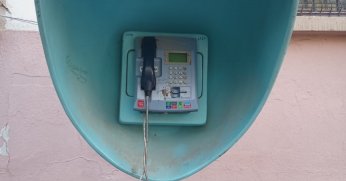 Kaldırın şu ankesörlü telefonları