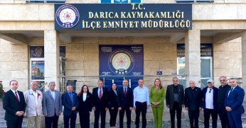 İYİ Parti’den Darıca’da yoğun ziyaret trafiği