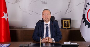 Özkan Yalım CHP'den ihraç edildi
