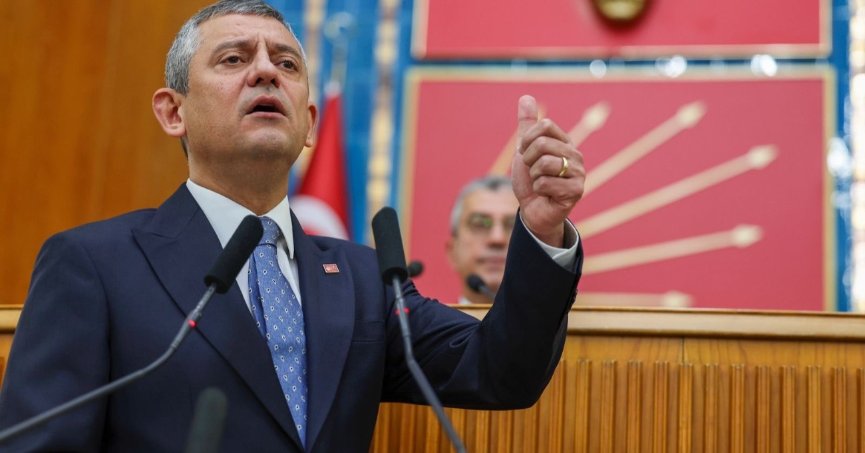 Özgür Özel CHP'den ayrılıyor