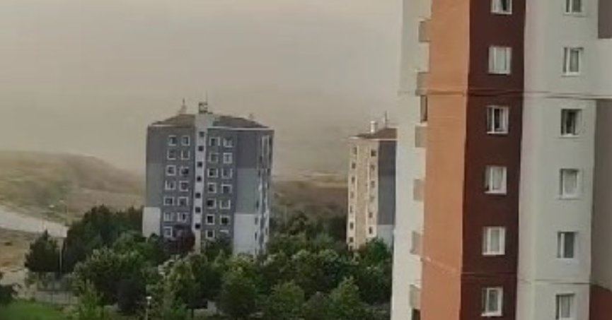 Gebze'de kum fırtınası başladı!